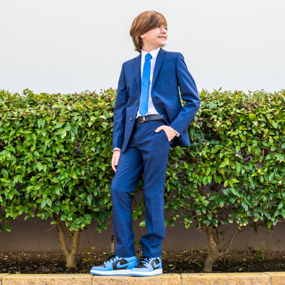 Michael Kors Big Boys Birdseye Classic-Fit 2-Piece Suit 12 R